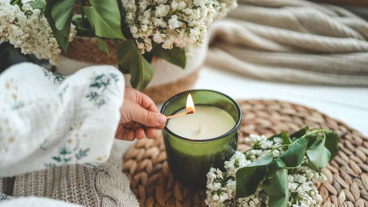 Nến thơm có tác dụng gì