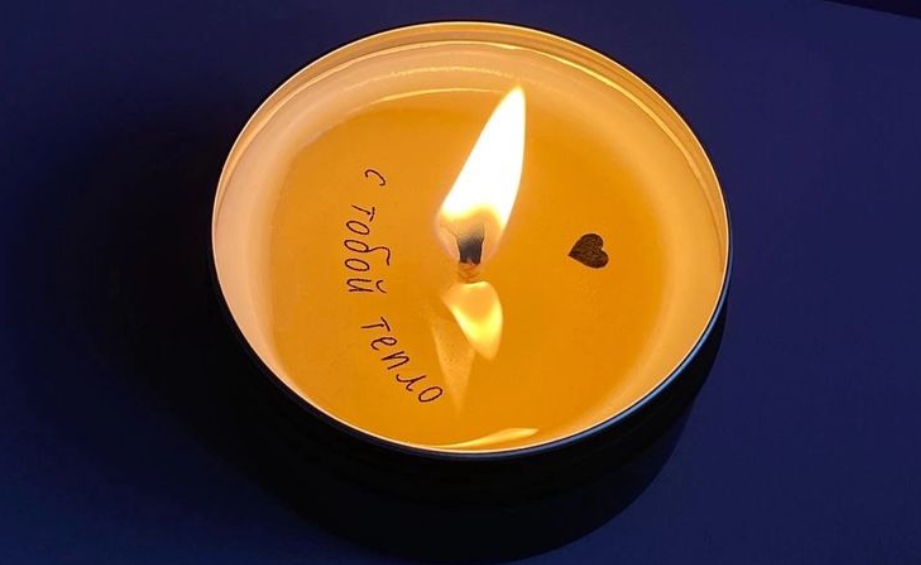 nến thơm khắc chữ